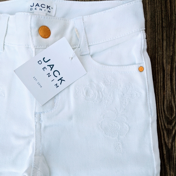 JANIE AND JACK Girl Jeans with Flowers | 4 YRS NWT - Picture 3 of 11